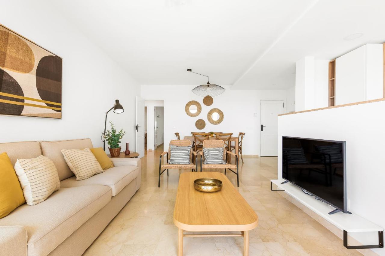 Beach Apartment With Terrace And Private Parking Radazul エクステリア 写真